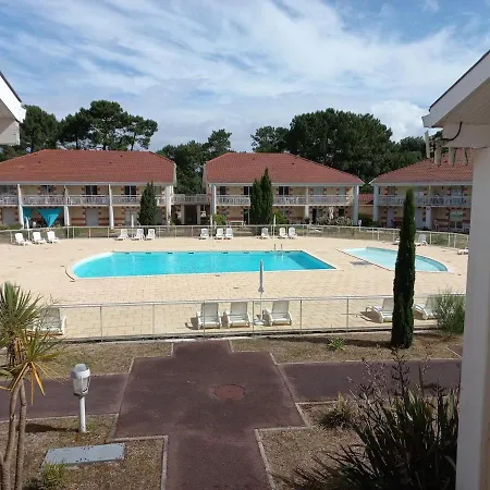 4 Personnes - Avec Piscine 아파트 *